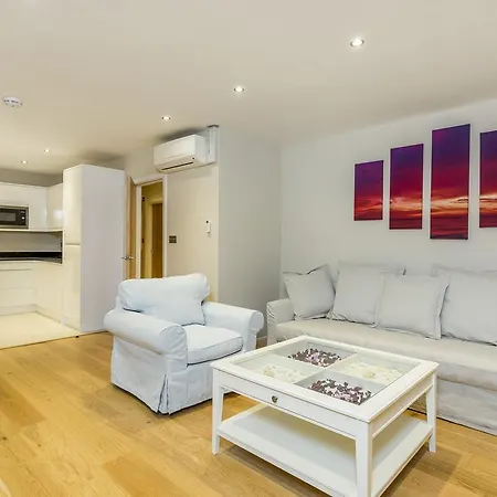 Crawford Suites Serviced Apartments